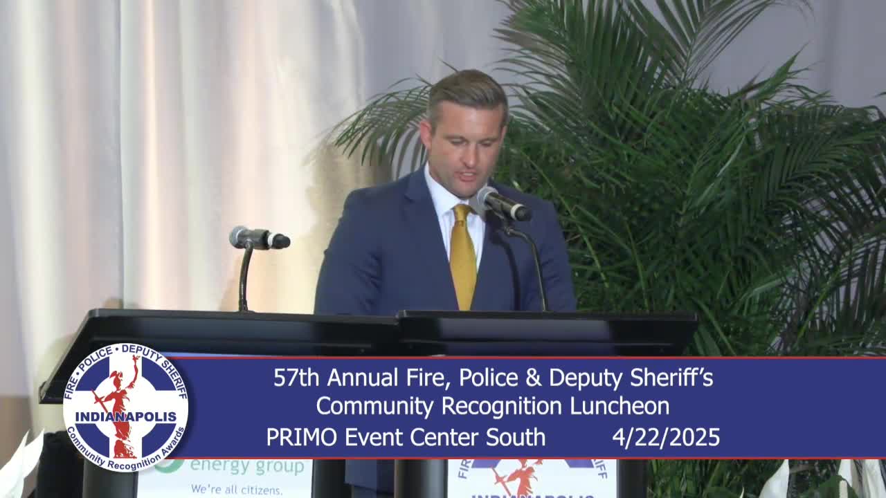Major David Roberts receives Deputy of the Year award for law enforcement training leadership