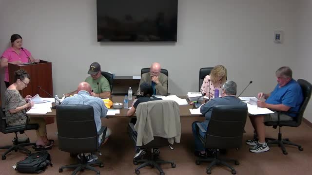 School Board projects $1M fund balance increase and 4% salary raise for staff