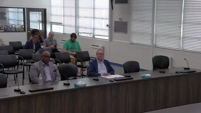 Brunswick Aquatic Center board member addresses criticism over pool closure