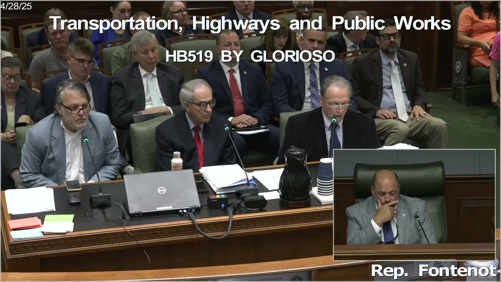 Testifiers Oppose Bill to Ban Handheld Cell Phone Use While Driving