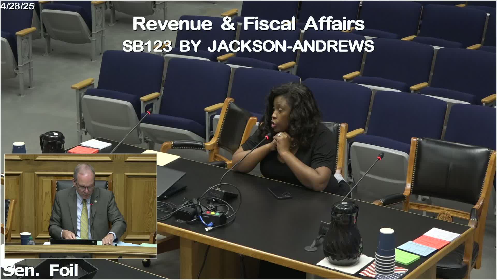 Committee advances refundable tax credit to encourage donations to public schools