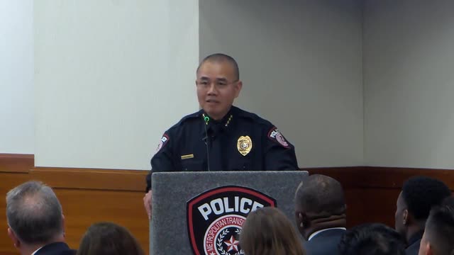 Metro Police Department celebrates full staffing with community support and prayer