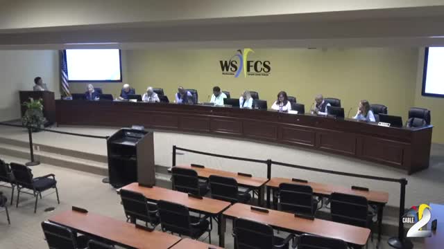 School Board prioritizes leadership qualities for August reopening