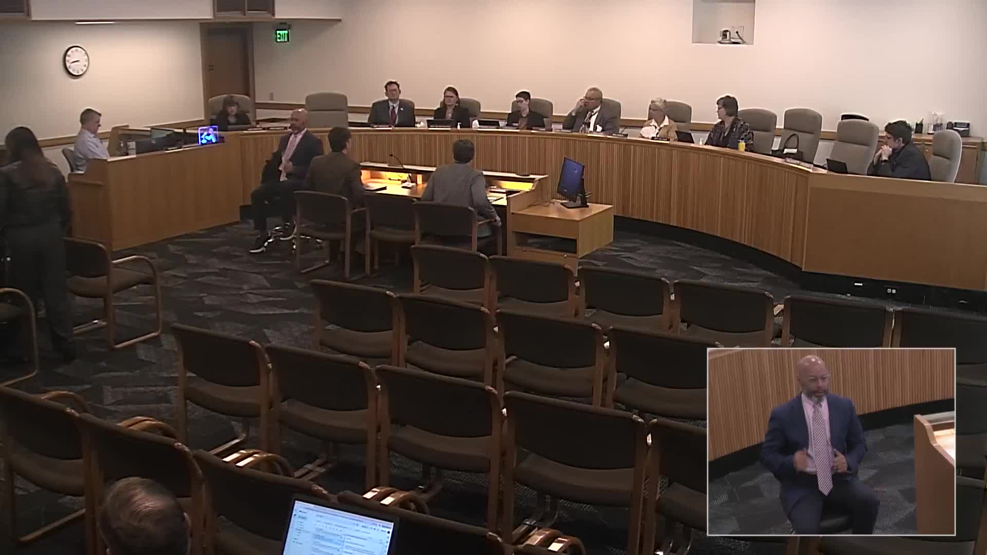 Bill to include students, faculty and staff on OHSU presidential search committee attracts support