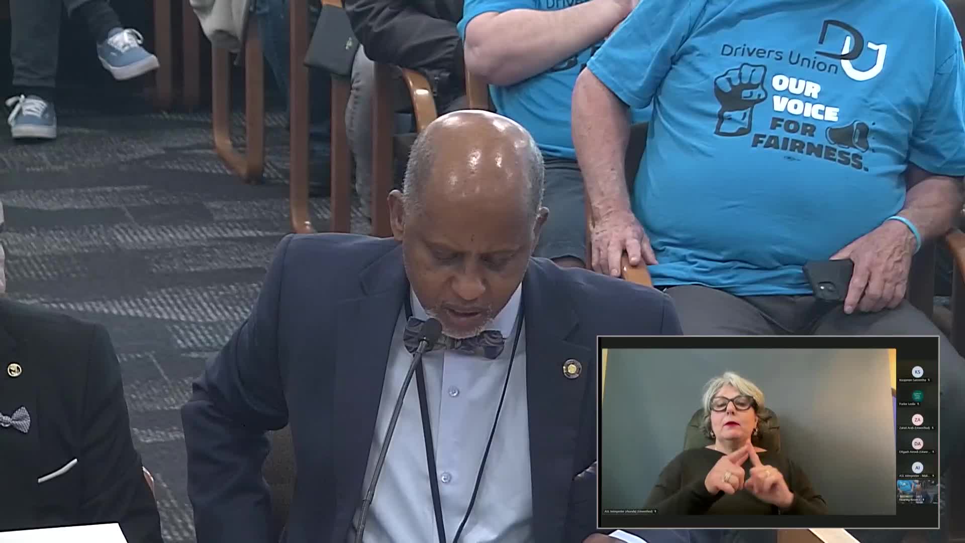 Senate Bill 1166 aims to protect Oregon rideshare drivers' wages and rights