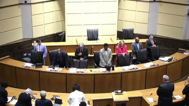 Mayor Stimpson proclaims National Day of Prayer in Mobile for May 1