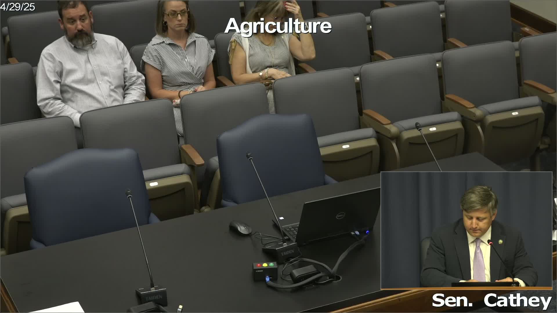 Senator Wheat addresses challenges facing Louisiana strawberry farmers at Capitol forum