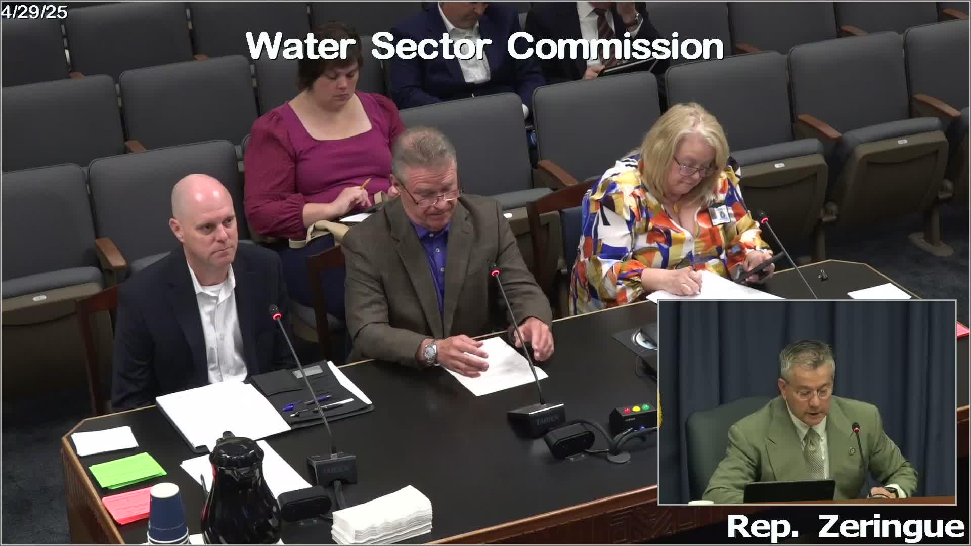 Louisiana committee reviews demolition plan for leaking 3M gallon concrete water tank