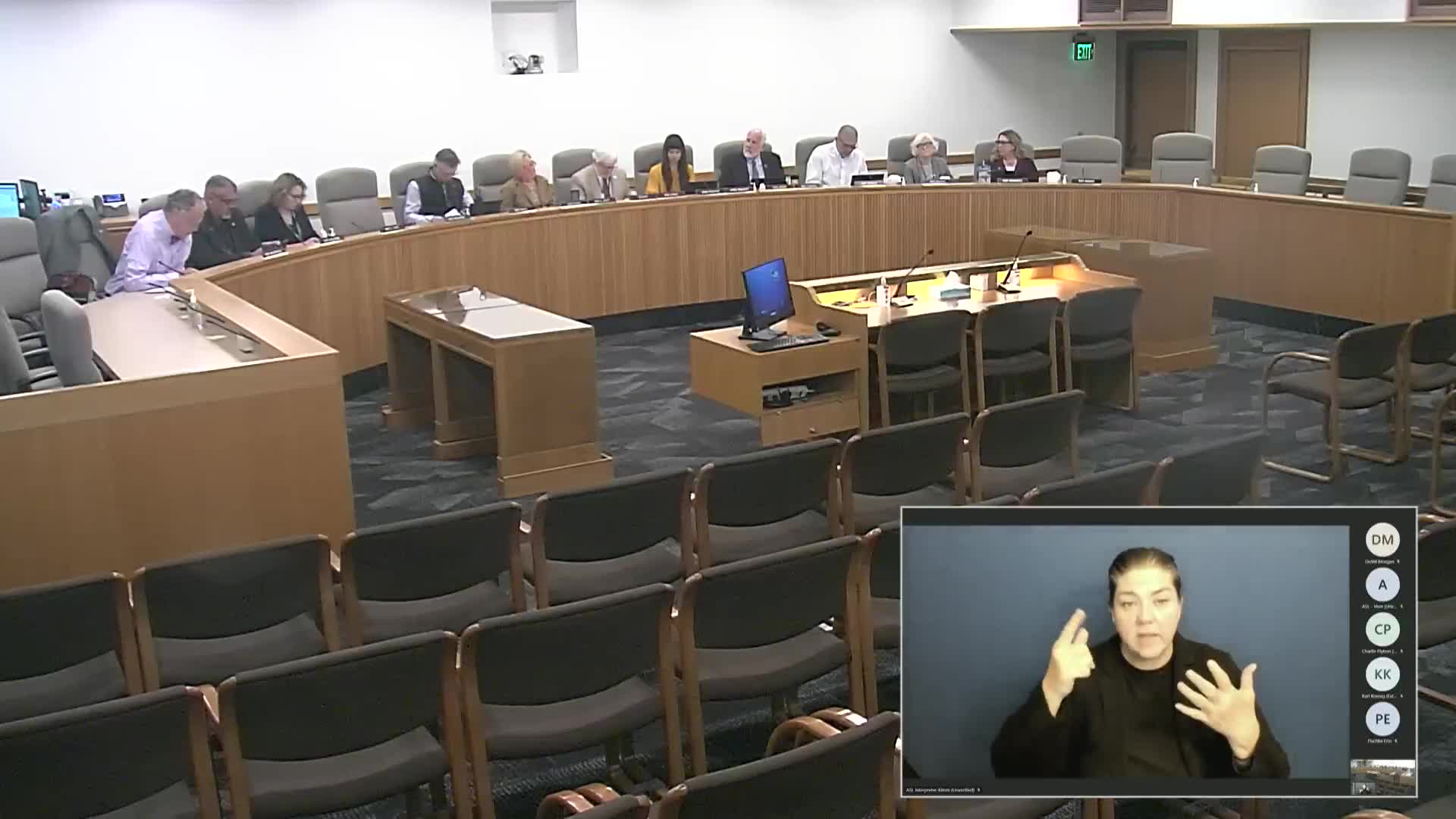 Oregon committee advances Senate Bill 551 A to ban single-use plastic items
