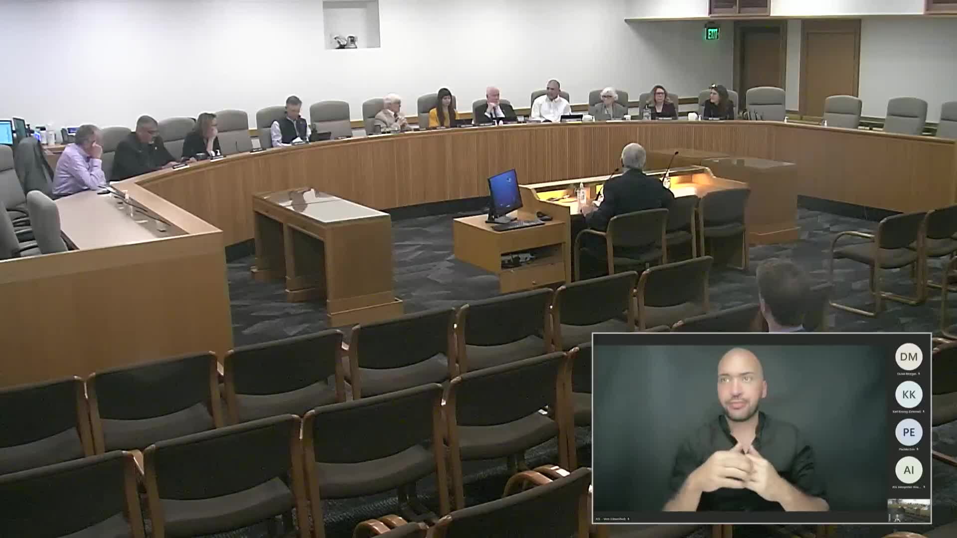 Senator Goldin presents Senate Bill 85 to address Oregon's wildfire insurance crisis