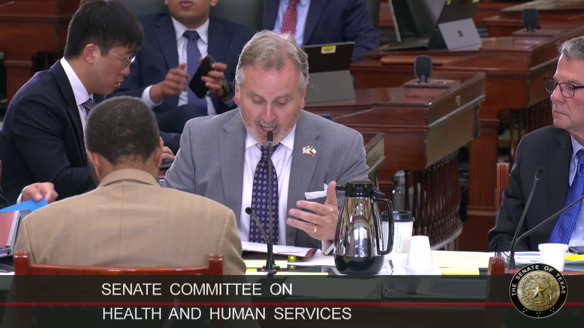 Senate bill would bar vision plans from cutting provider pay below 95% of Medicaid rate, sponsors say