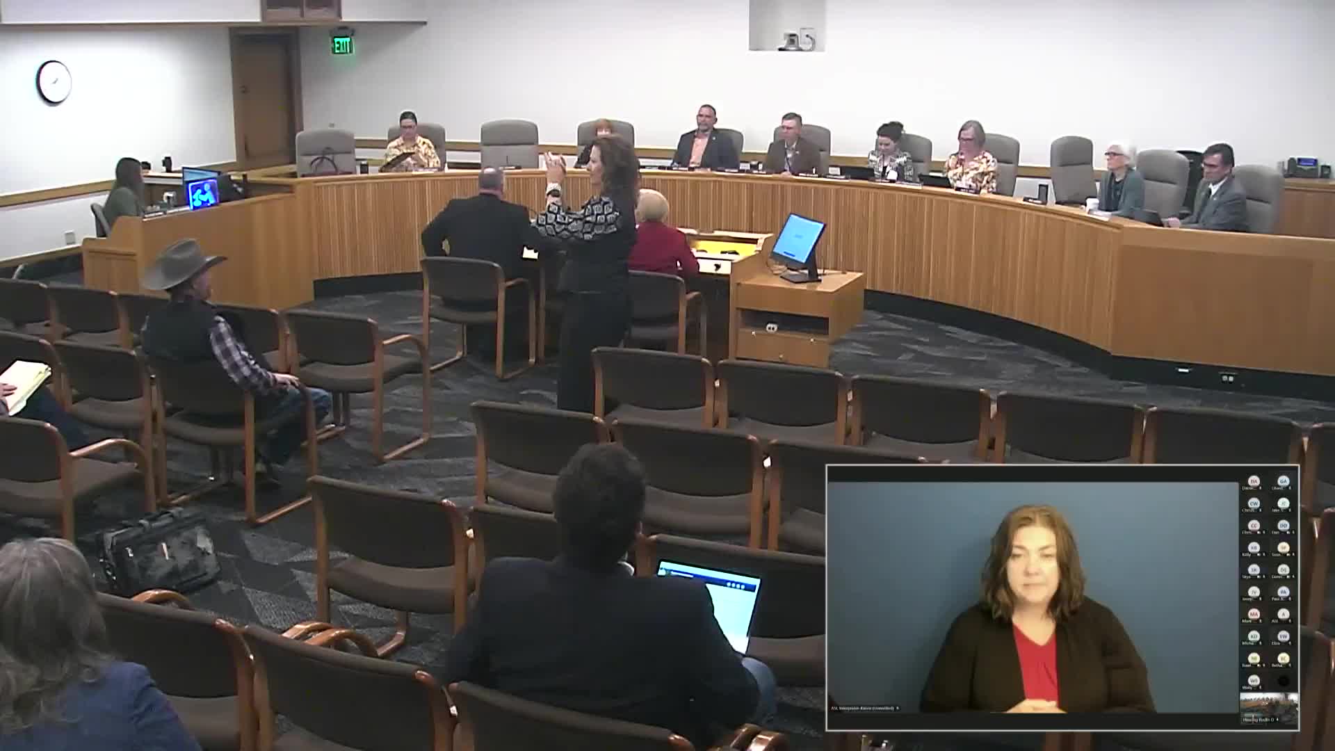 Oregon committee hears wide-ranging testimony on SB 777, a proposal to raise wolf compensation and boost nonlethal funding