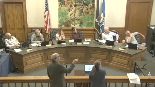 Zoning committee reviews Sperry's facade preservation and new construction plans