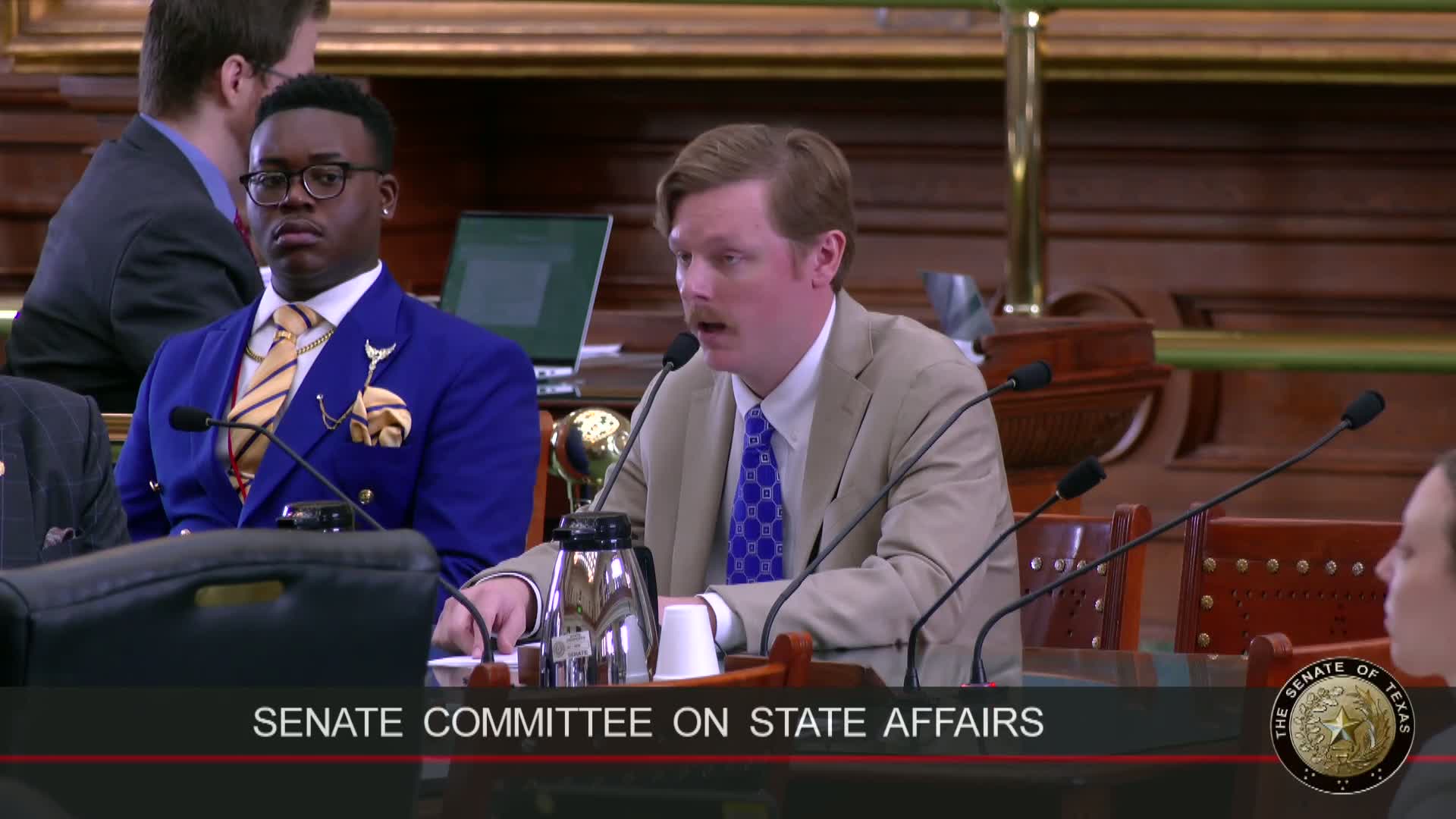 Senate committee hears bill to make daylight saving time permanent in Texas