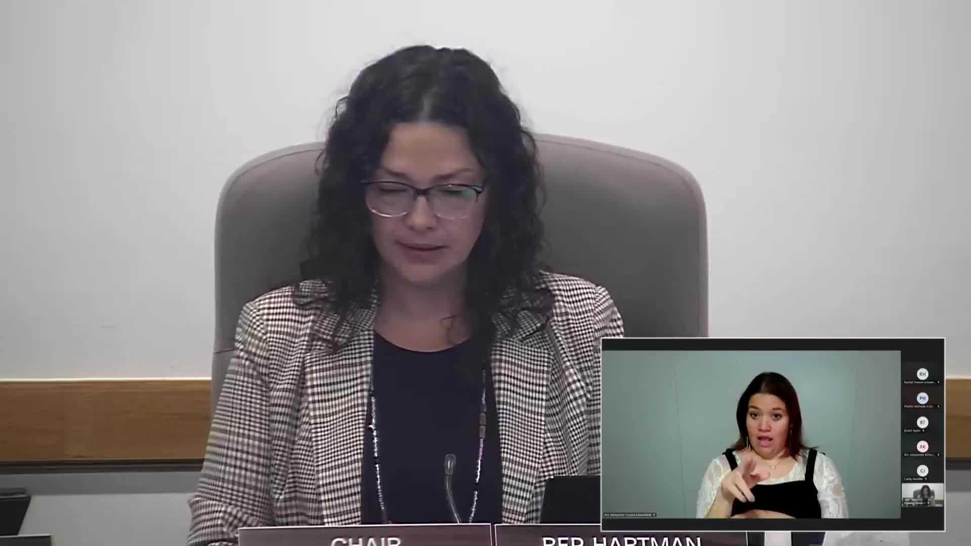 Committee advances measure asking DHS to seek USDA waiver affecting SNAP eligibility and dependent care payments