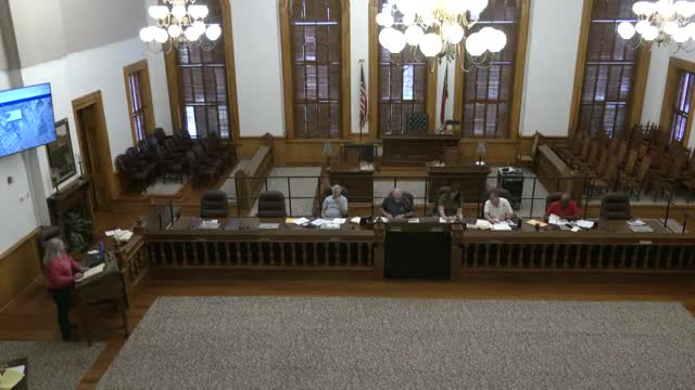 Planning commission approves package of ordinance amendments to occupational taxes, fees and land-development rules
