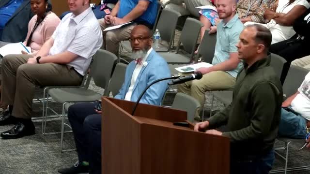 Community Meeting Addresses Farming Leases and Water Fluoride Controversy
