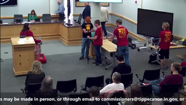 Residents urge Tippecanoe County to halt utility scale solar projects on prime farmland