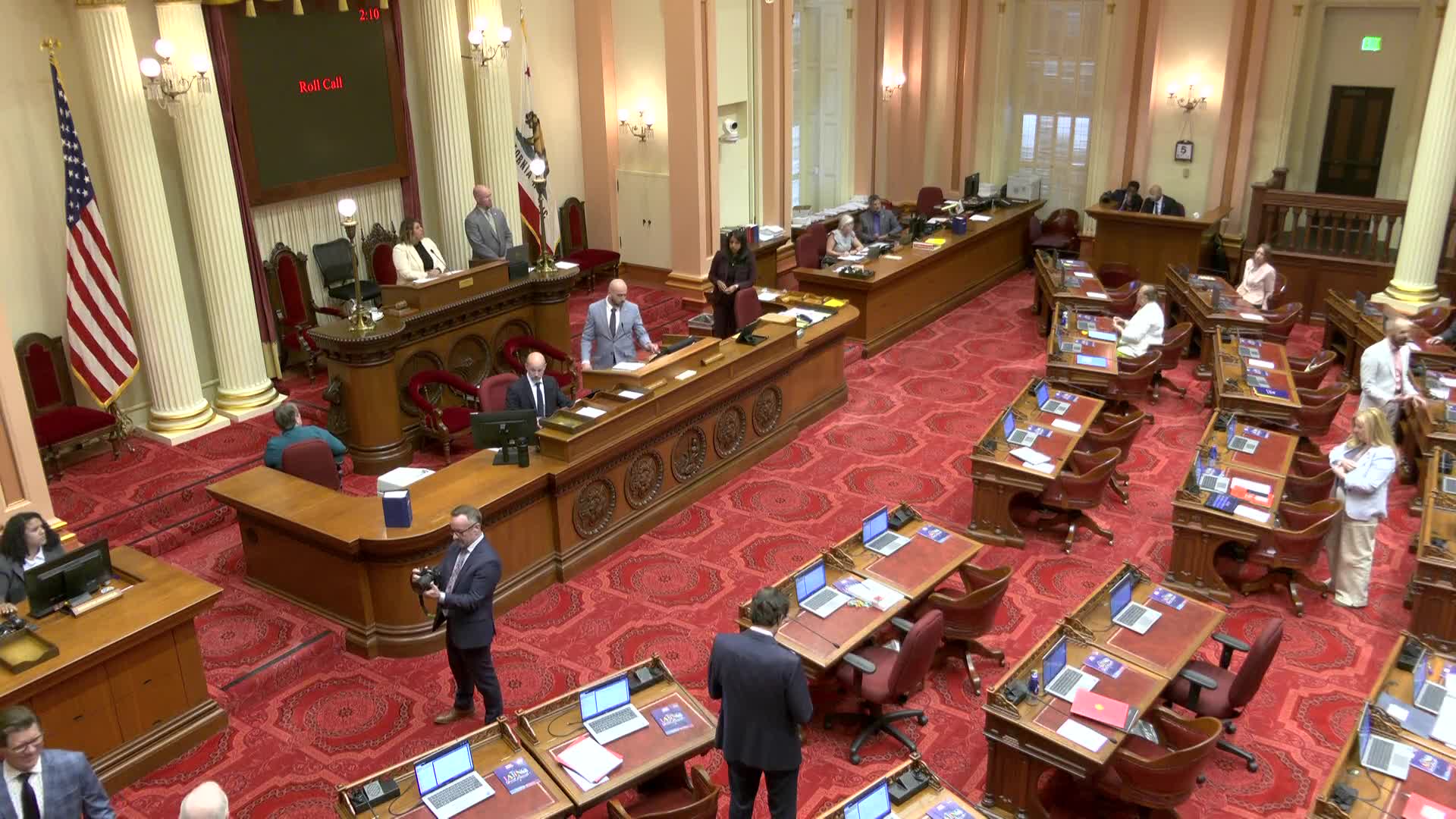California Senate honors Latino Spirit Awardees and welcomes New Leaders Project cohort