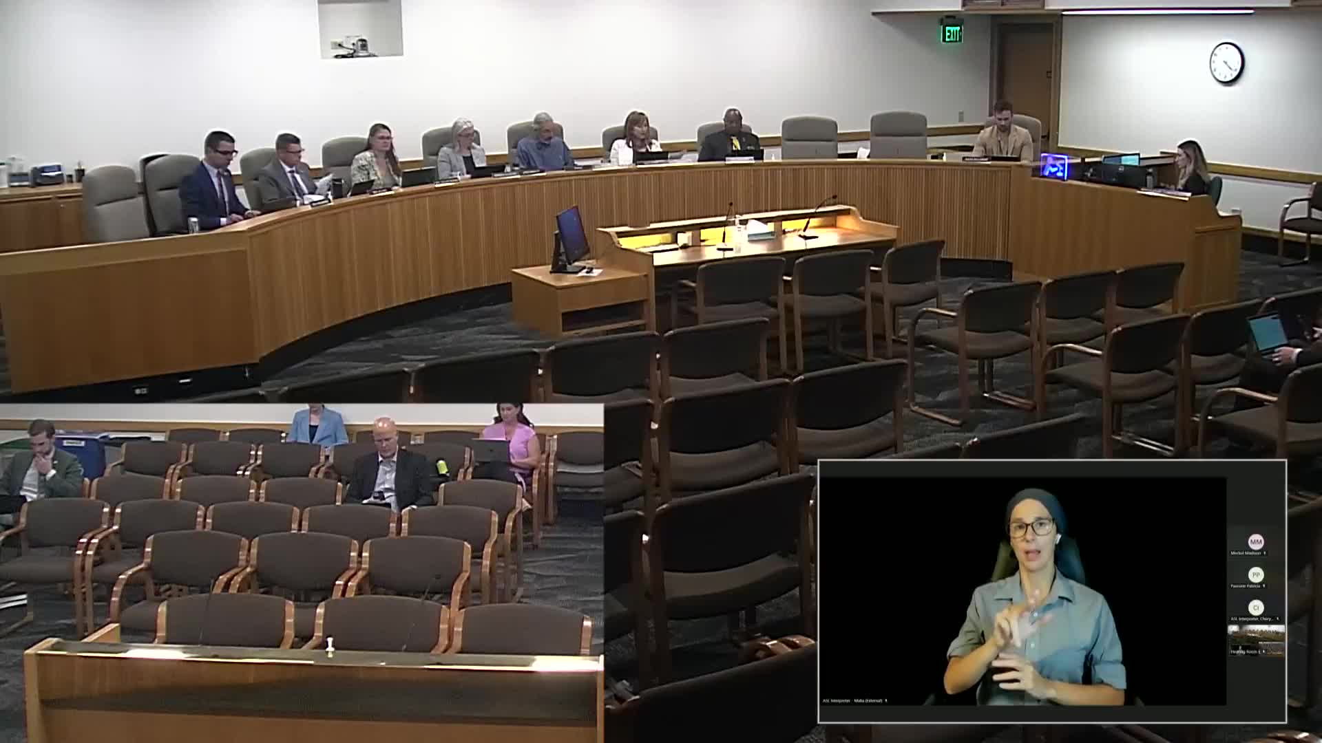 Oregon Senate moves three bills to the floor including mental health and animal care legislation
