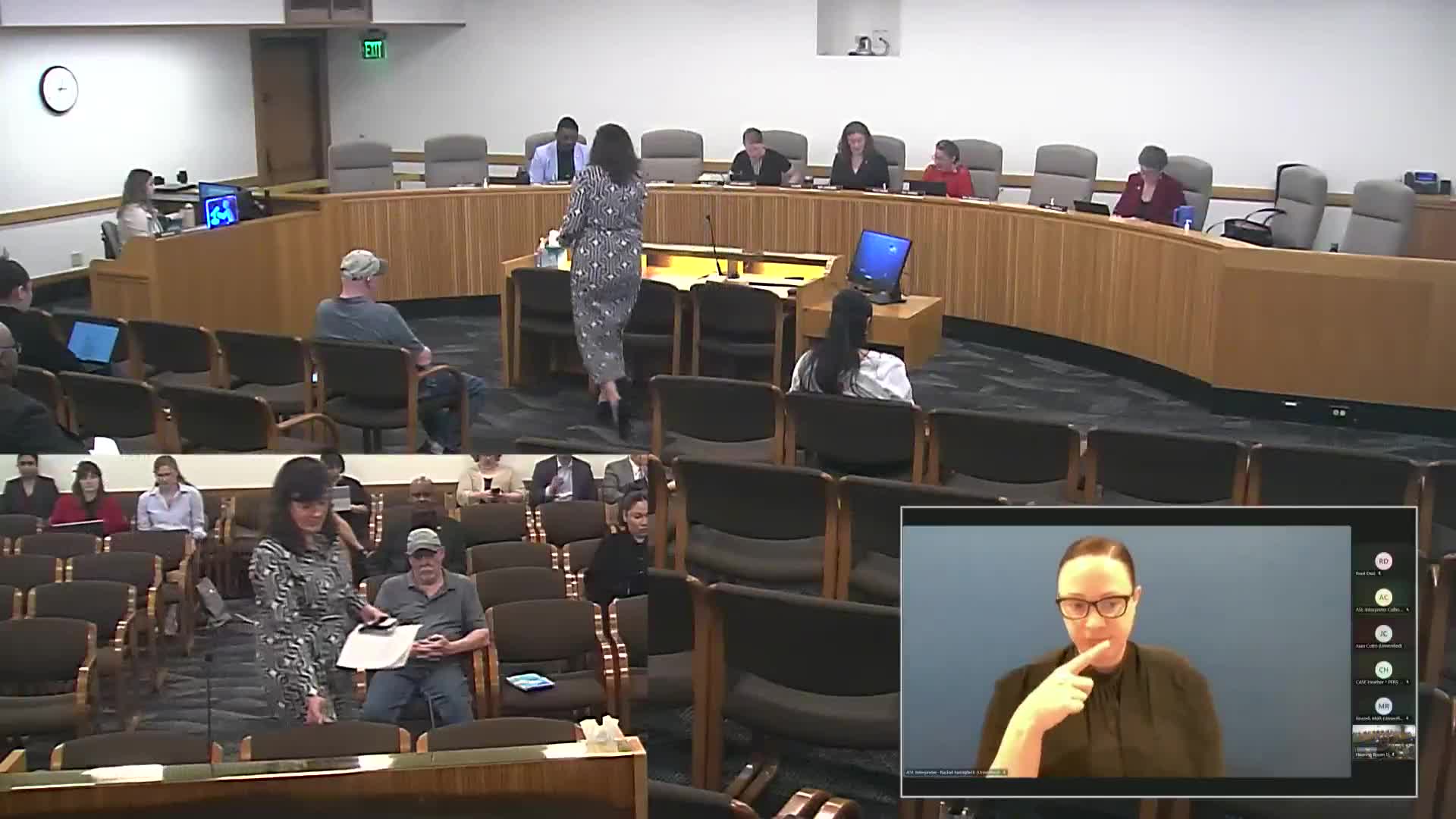 Committee hears bill to require plain-language pay-stub explanations for new hires