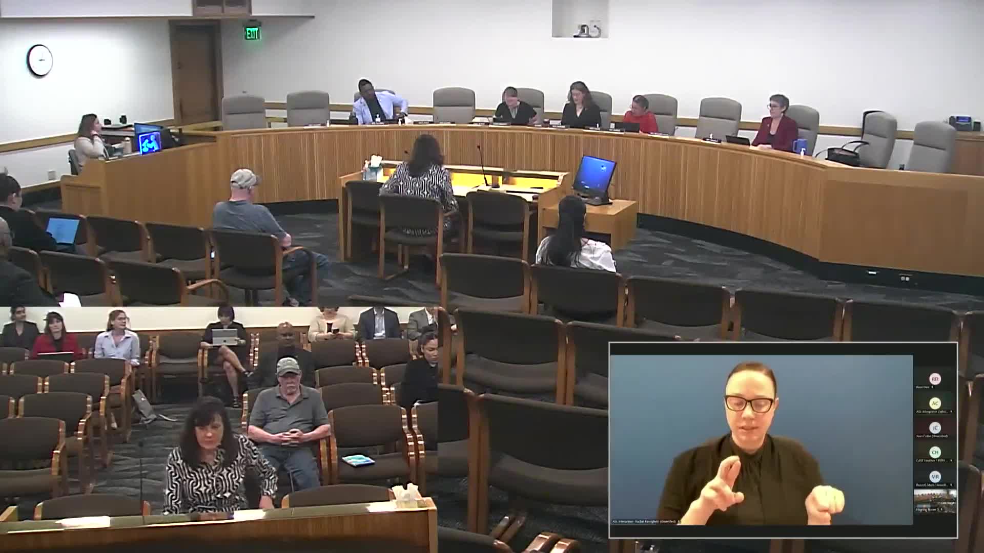 Senate approves SB 906 for clearer pay stubs in Oregon