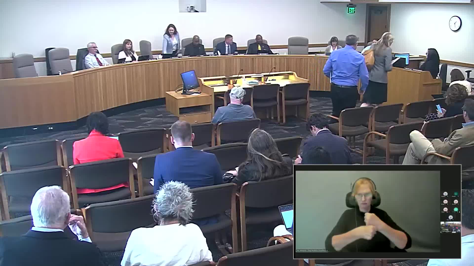 Committee adopts amendment to allow local officials with conflicts to vote on budgets after public disclosure