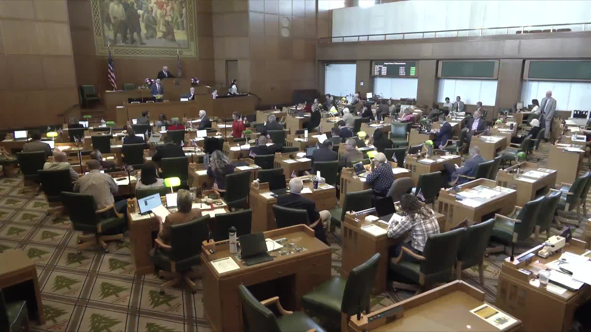 Oregon Legislature approves Senate Bill 795 to enhance marine cleanup efforts