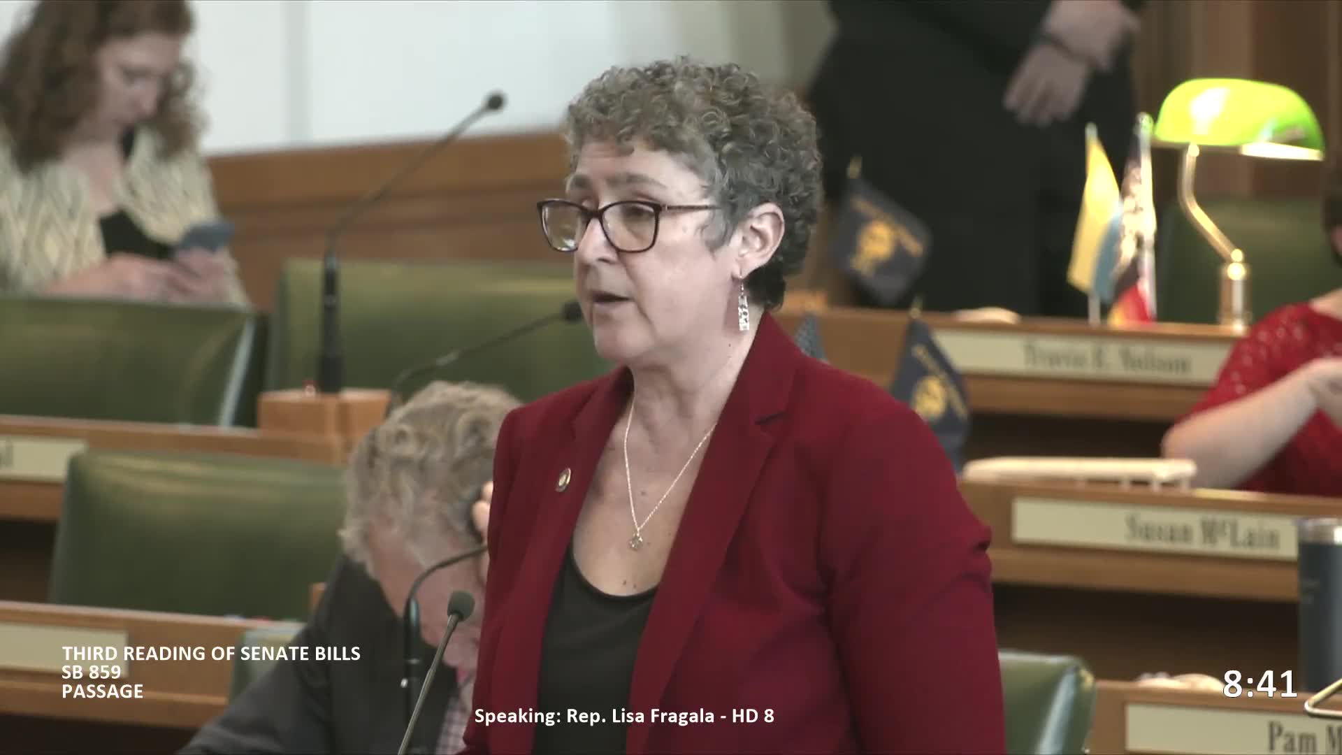 Oregon House passes Senate Bill 993 allowing booking photo sharing with investigators