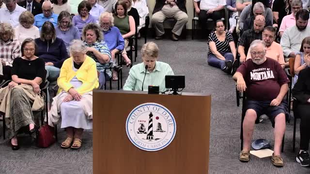 Dare County Board welcomes new DMV office and Commissioner Paul Tannen