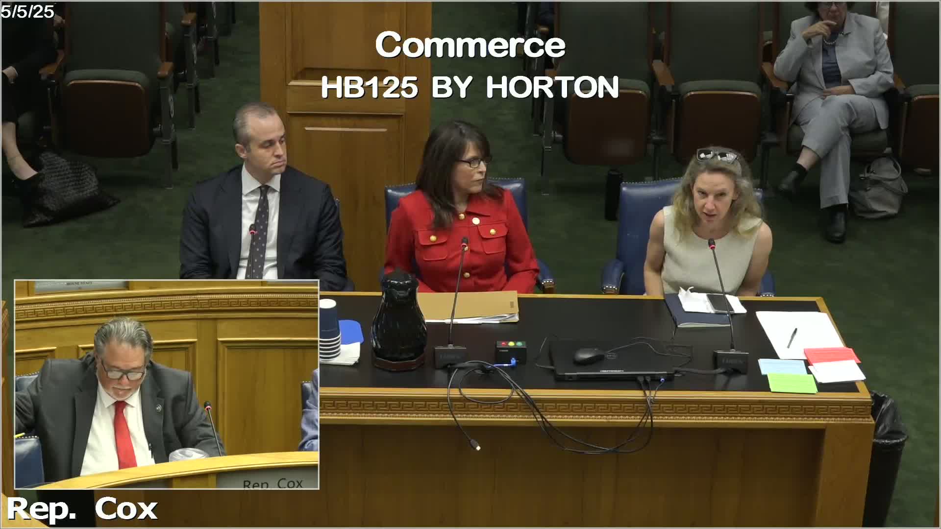 Arkansas lawmakers discuss transition from Chinese medical equipment to American alternatives