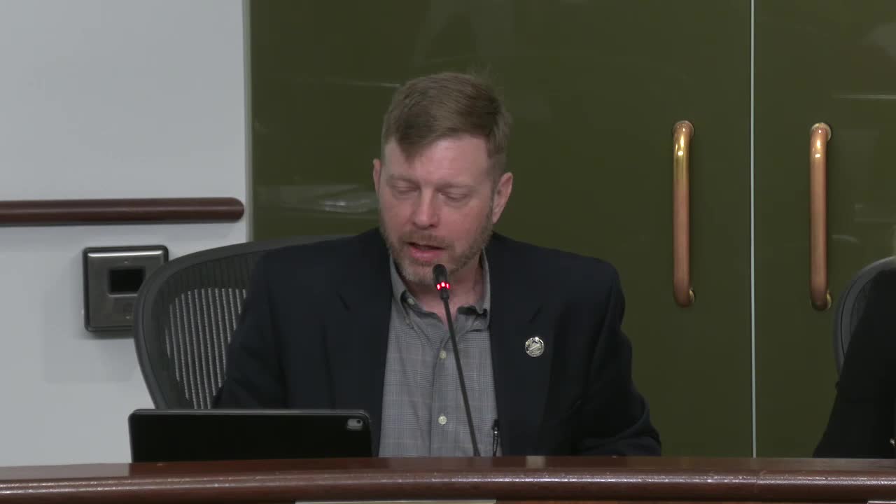 Council meeting opens with prayer for peace and guidance