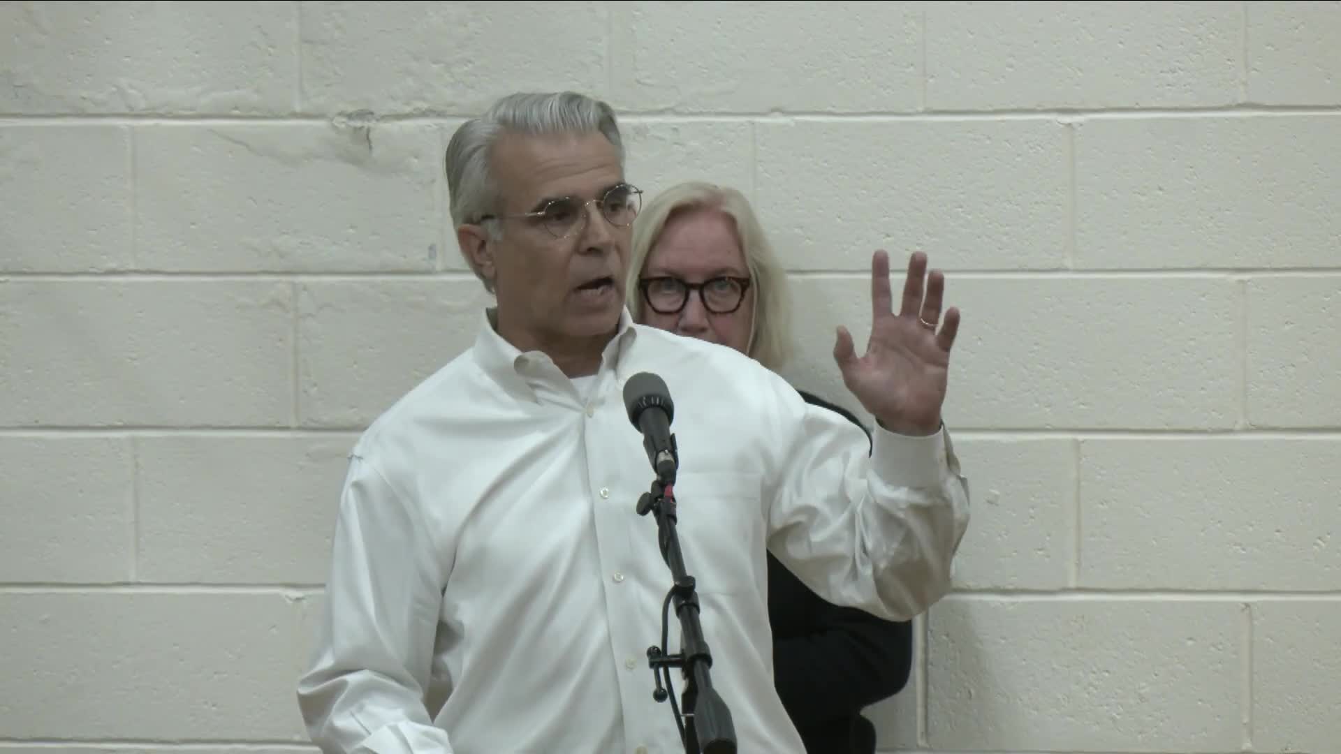 Essex Town Meeting debates amendment for affordable housing units in new development