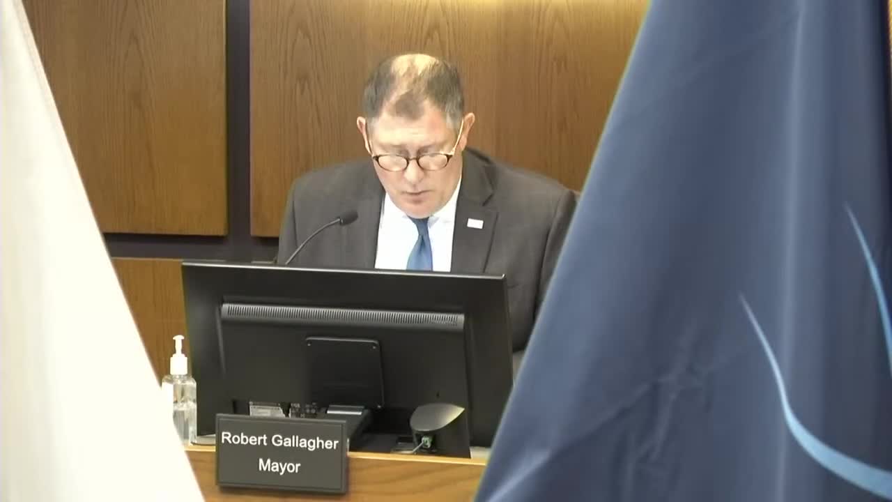 Doug Scott sworn in as new police chief of Iowa town
