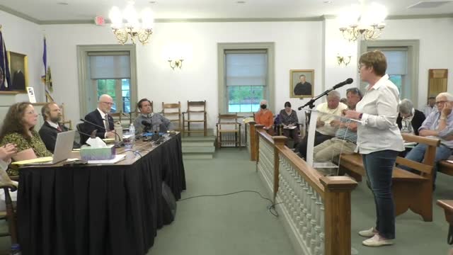 Anita Ramos highlights community safety and Laurel Ridge programs at planning commission meeting