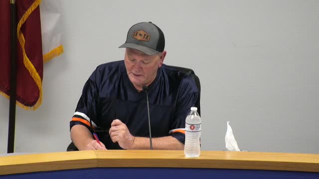 City Council debates mayoral candidacy filing deadlines to ensure citizen representation