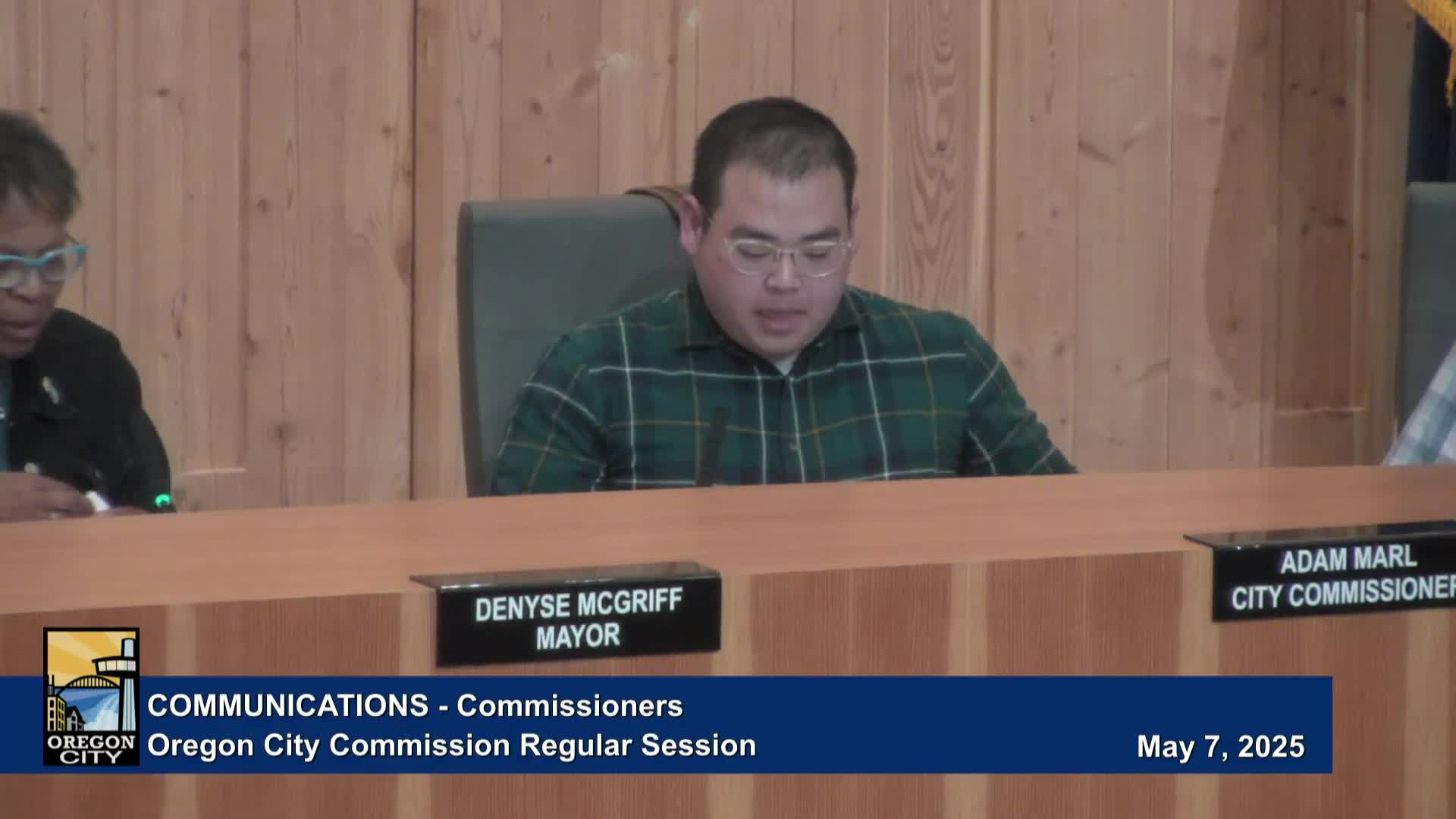 Oregon Ethics Commission warns officials against conversations on city issues