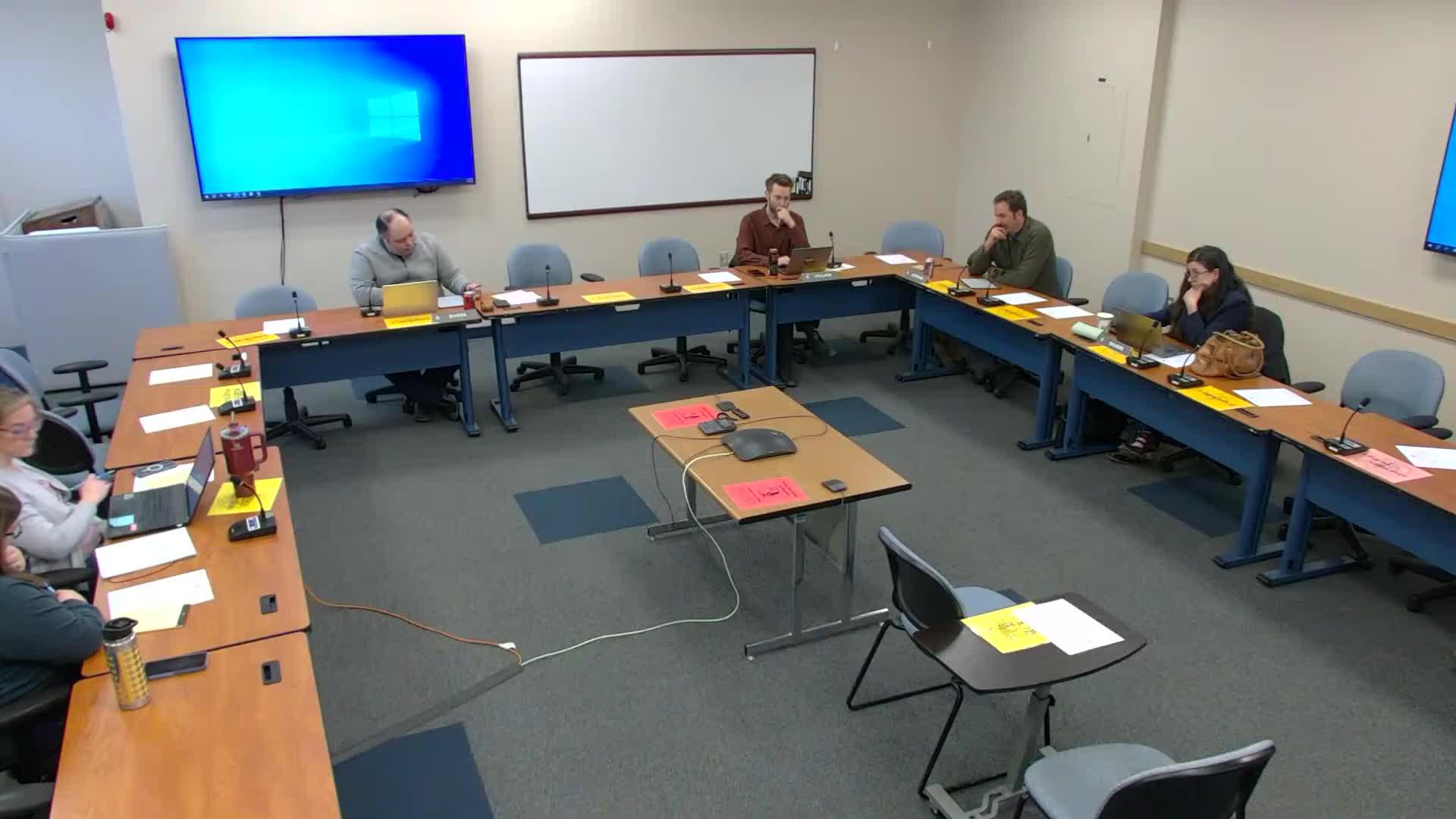 City Hall considers pop-up locations for East Downtown Anchorage