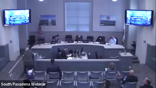 City Council considers declaring sanctuary city for migrant protection and women's healthcare