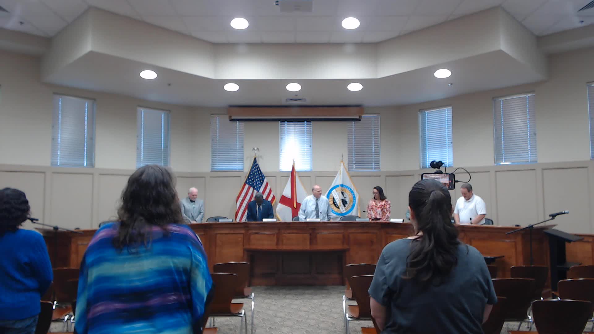 Ozark City Council unanimously approves audit and tennis court funding
