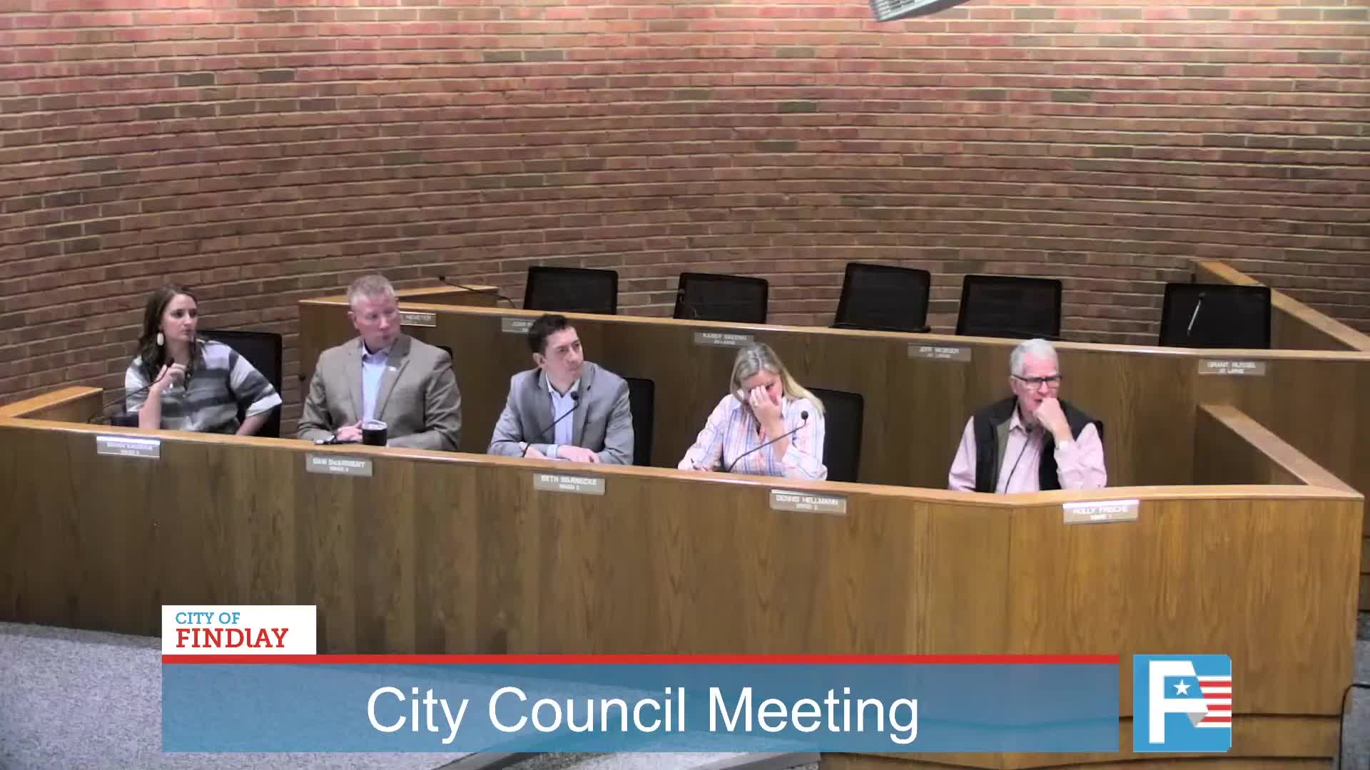 Residents express concerns over traffic and paving at new outdoor storage site