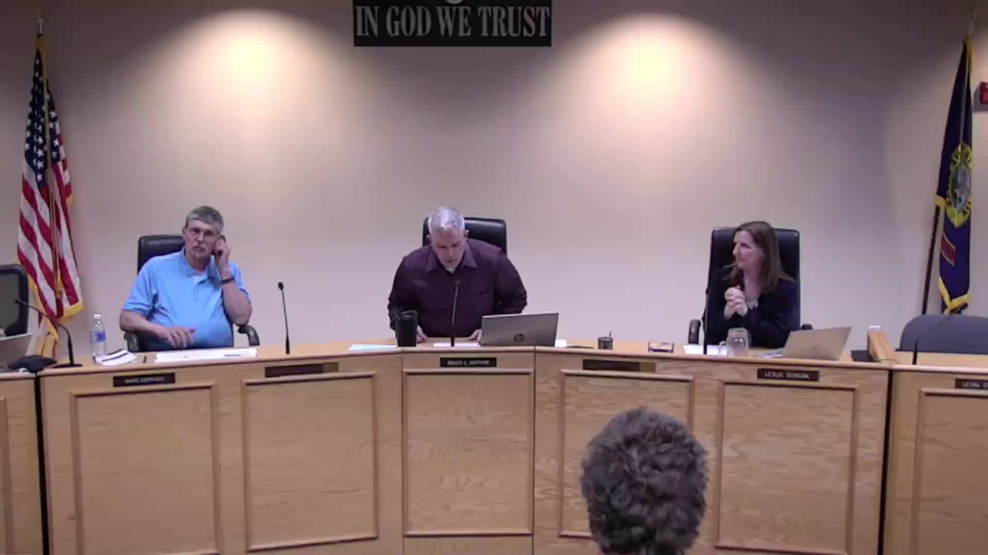 Neighbors voice concerns over commercial zoning at Miskin Road meeting