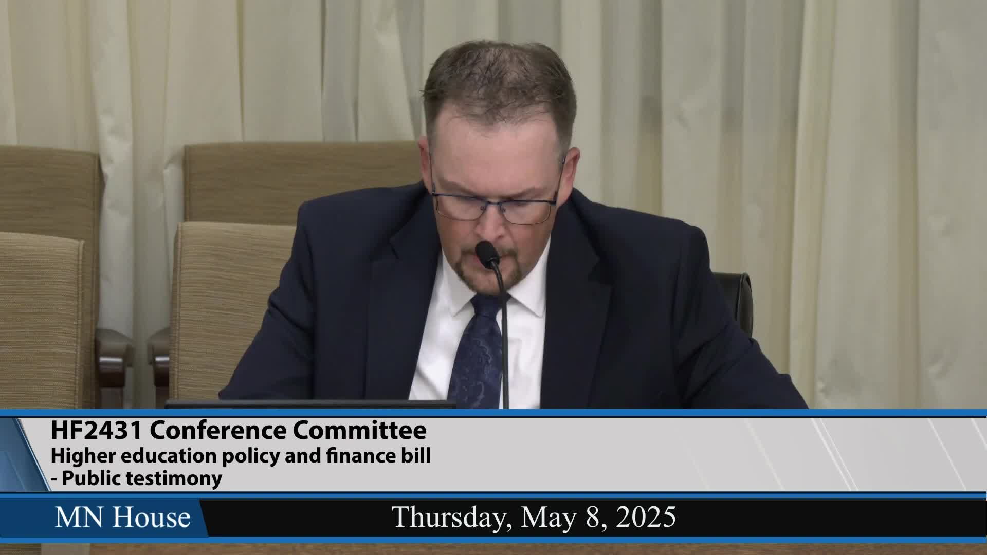 Minnesota committee debates $4M cut to student parent support amid federal funding concerns