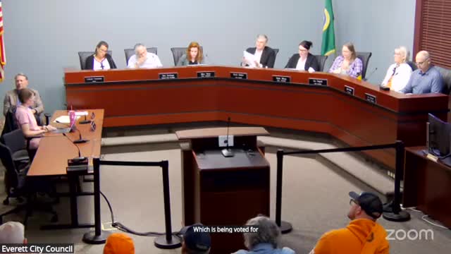 Everett residents voice concerns over neighborhood rezoning and parking issues
