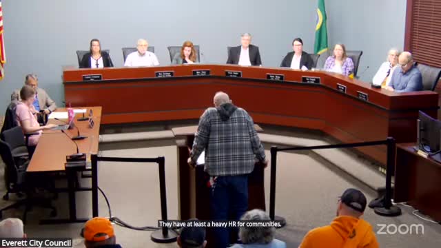 Everett residents oppose zoning change from R1 to UR4 amid safety concerns