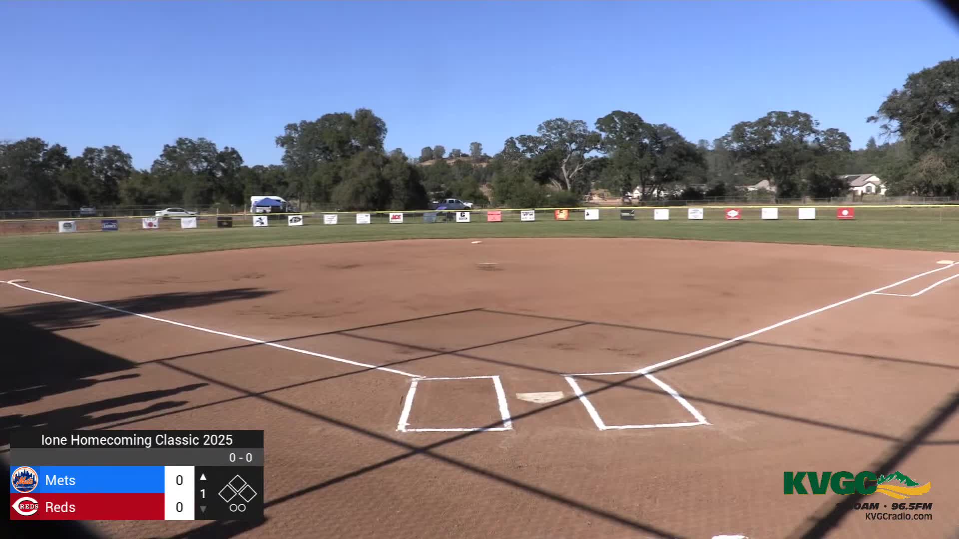 Ione hosts traditional homecoming baseball game featuring Mets and Reds