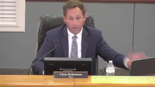 City Council addresses traffic concerns on Tenth Street sidewalk project