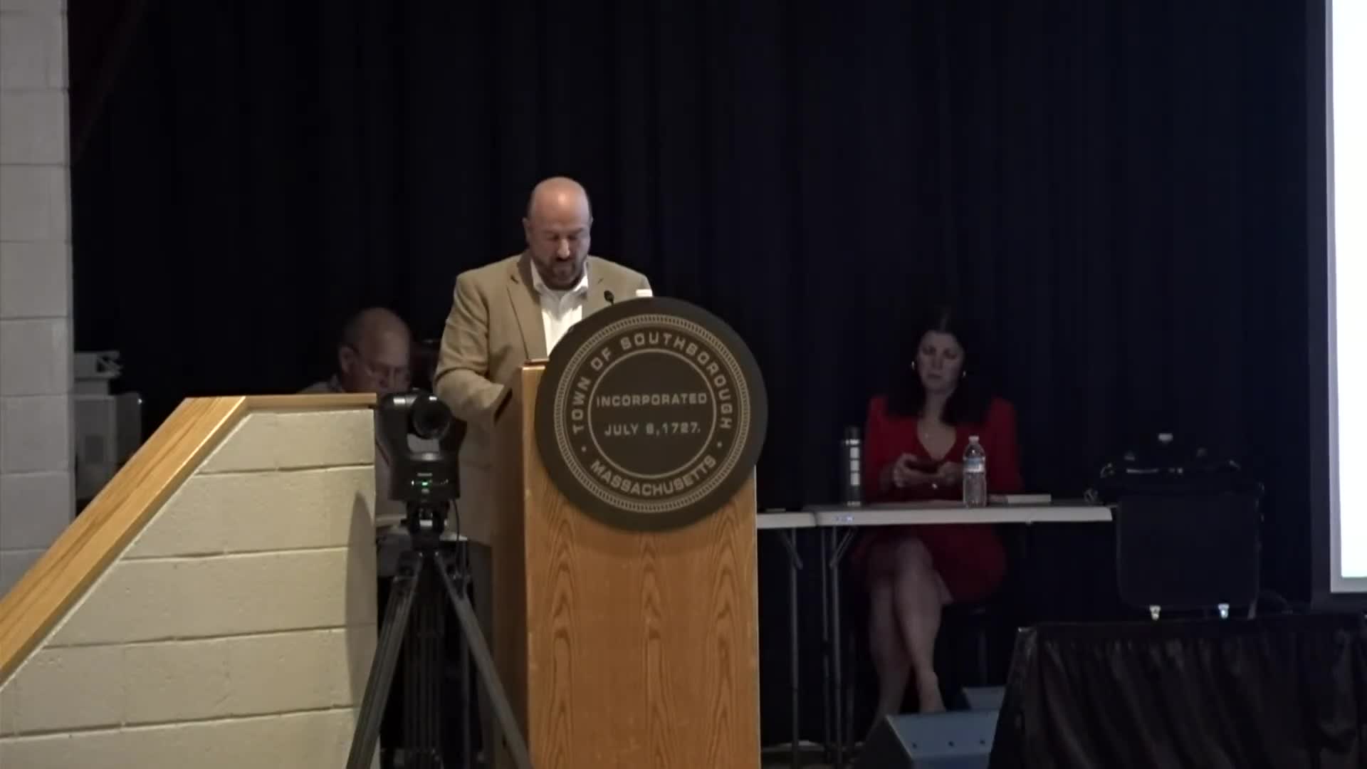 Southborough voters decline $108.5 million Neary School appropriation at special town meeting