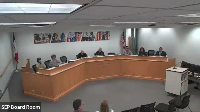 Prairie Meadows, Polk County present $16,382 to Southeast Polk schools