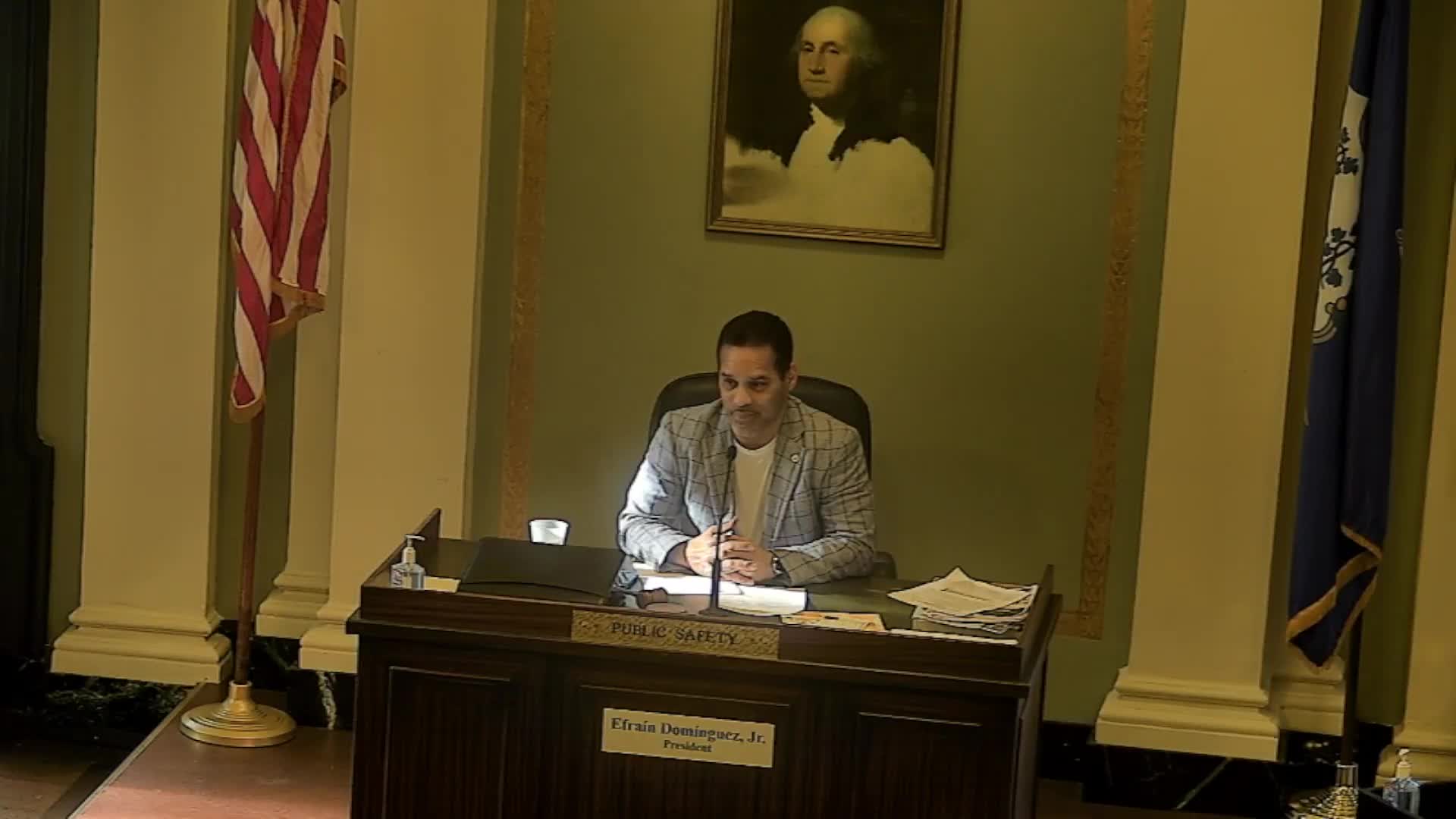 New London teachers advocate for increased budget amid calls for transparency